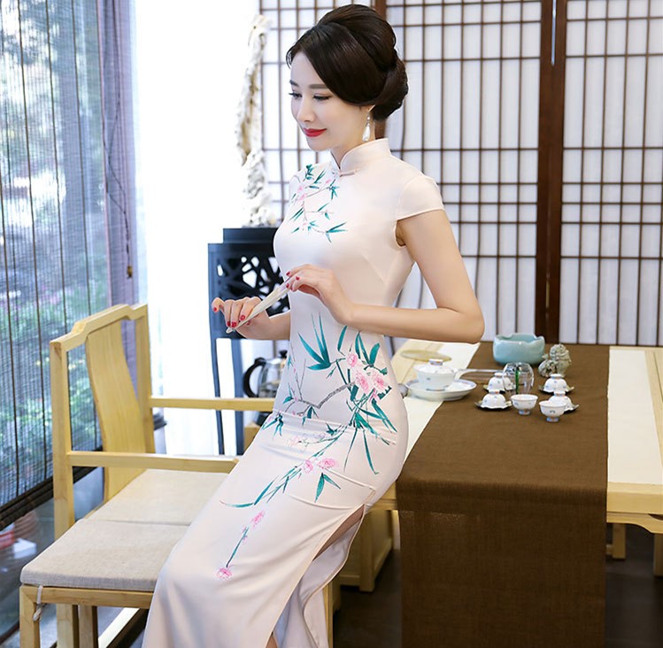 Čínské šaty cheongsam (Bambus a švestky)