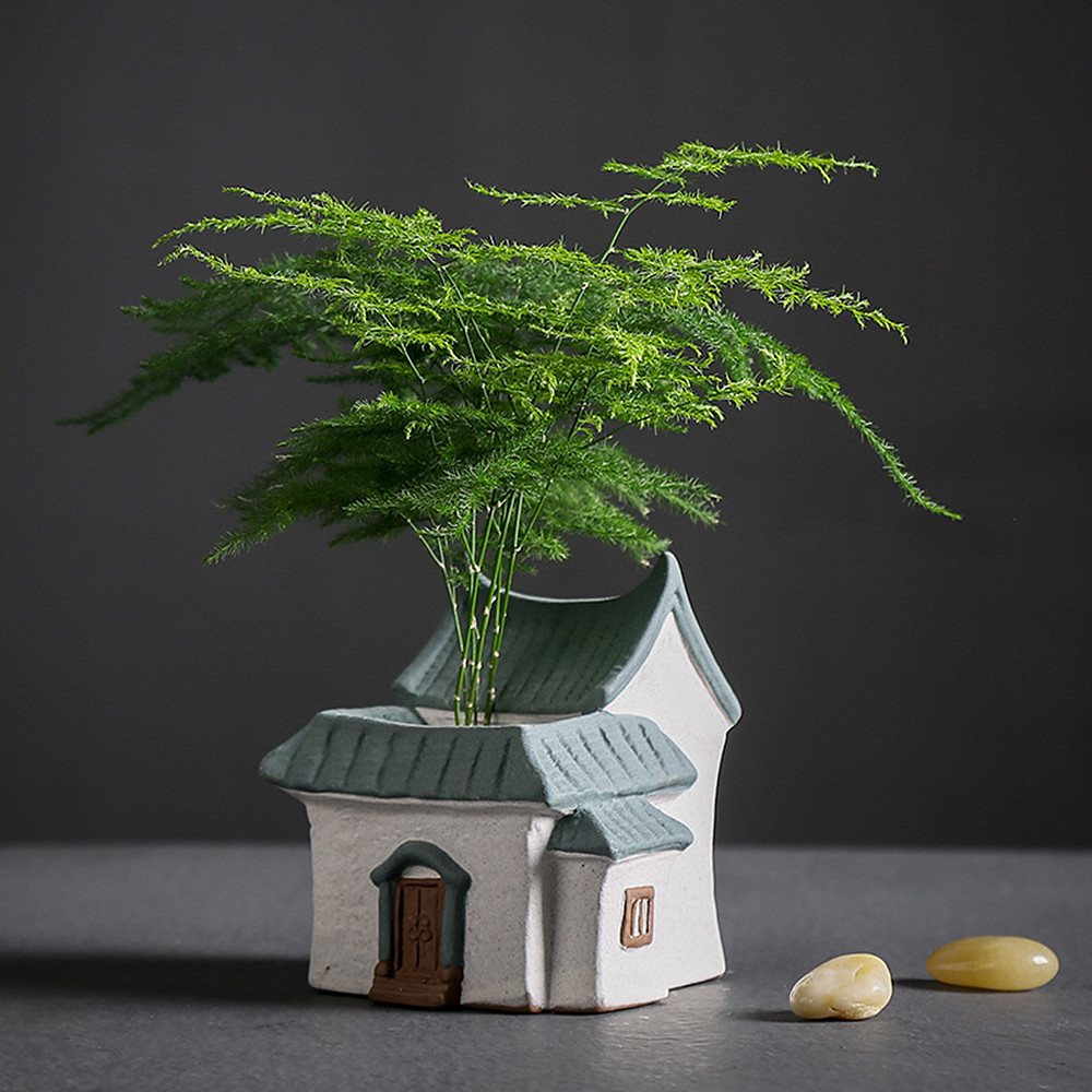 Ornament na květináči ----Dům 2