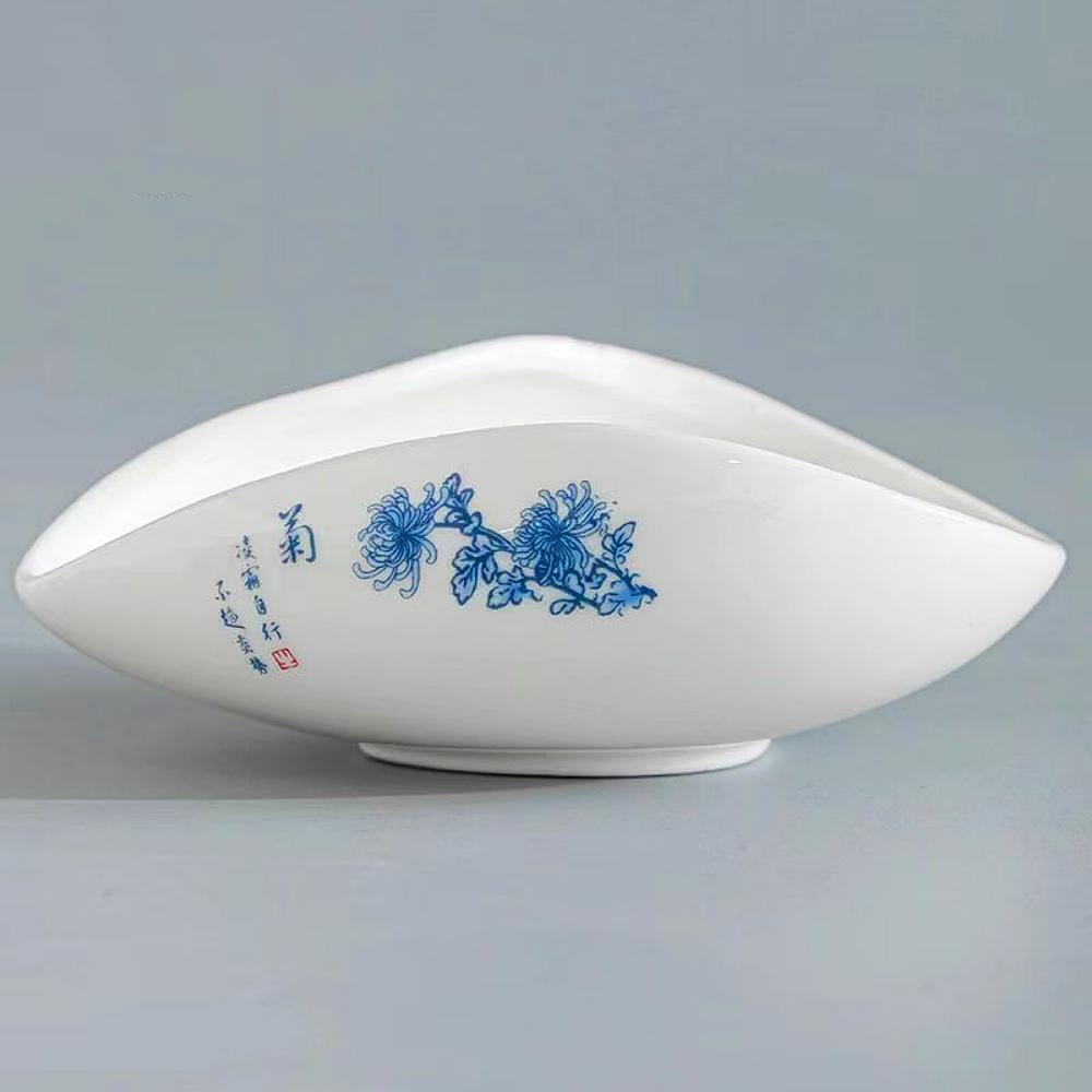 Bílý porcelánový držák na čaj - Chryzantéma